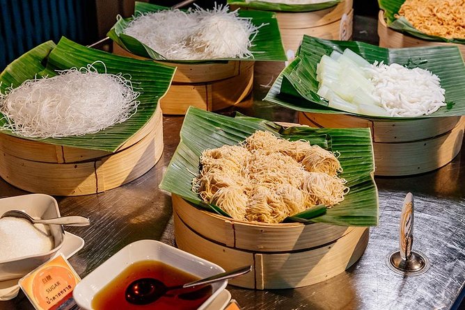 Bangkok Sky Hotel Lunch/Dinner Experience with Observation Deck - Picking the right lunch or dinner slot (and why the timing matters)