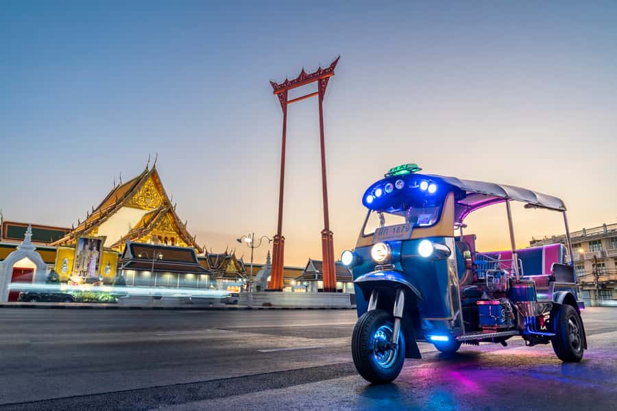 Bangkok Street Food and Night Lights by Tuk Tuk - Key things I’d plan around