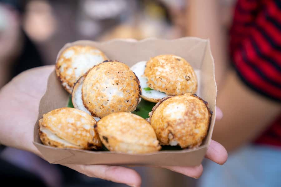Bangkok Street Food and Night Lights by Tuk Tuk - Starting at MRT Hua Lamphong Exit 4 (and why timing matters)