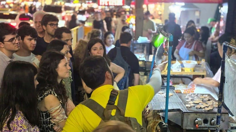 Bangkok: Street Food Tasting Tour at Night - Why Bangkok Chinatown at Night Turns Food Into a Story