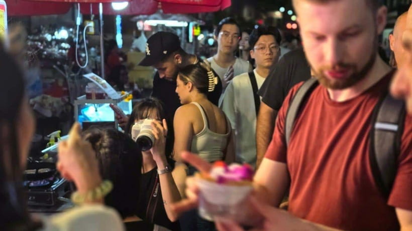 Bangkok: Street Food Tasting Tour at Night - The 150 Minutes That Matter: How the Six Tastings Work