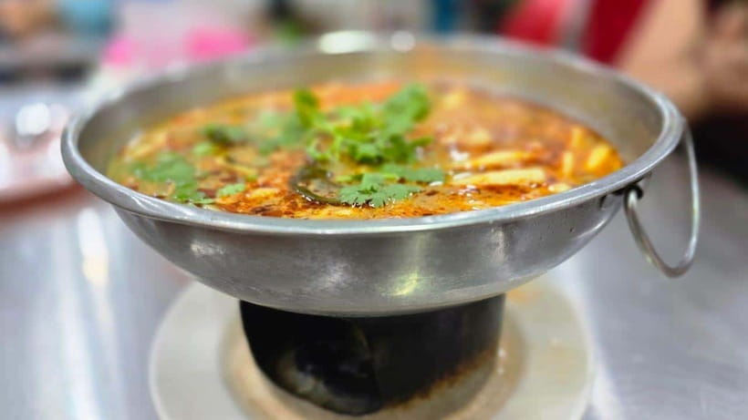 Bangkok: Street Food Tasting Tour at Night - Should You Book This Night Street Food Tour?