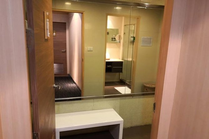 Bangkok Suvarnabhumi Airport (BKK) / Don Mueang Airport (DMK) VIP Lounge Access - Finding the lounge on the right side of security