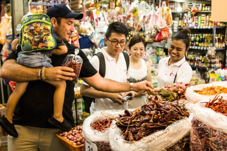 Bangkok: Thai Cooking Class and Onnuch Market Tour - Meet at Pink Chili: What the 4-Hour Flow Really Looks Like