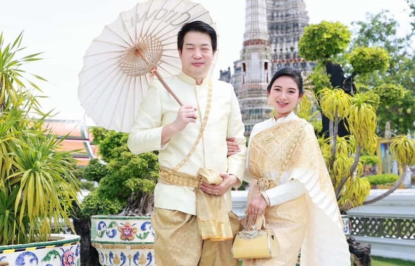 Bangkok: Thai Costume Rental + Hairdo, Makeup & Accessories - Why the Wat Arun location changes everything