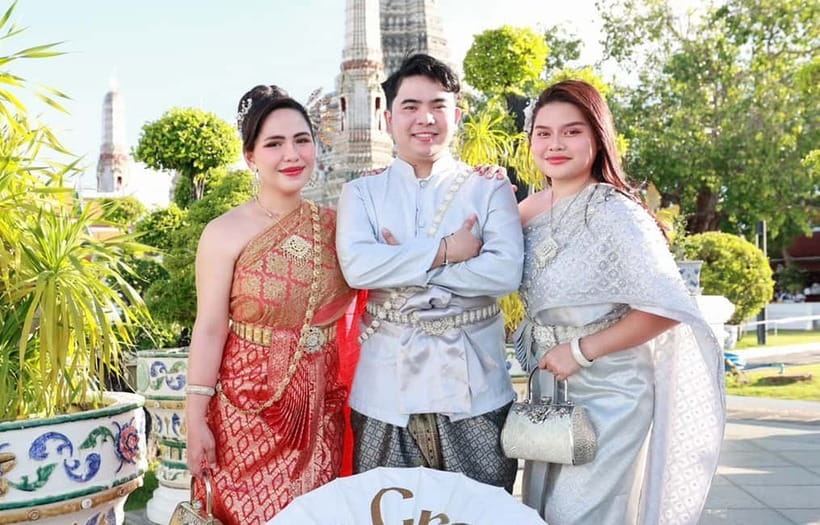 Bangkok: Thai Costume Rental + Hairdo, Makeup & Accessories - Timing your visit from 8:30 to 16:00