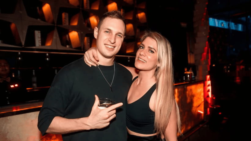 Bangkok: The Speakeasy, Rooftop & Iconic Venues Pub Crawl - The speakeasy behind a fridge: the quirky pivot