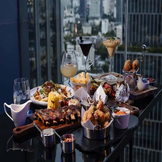 Bangkok: The Vue Bar Rooftop at Mercure Bangkok Sukhumvit 24 - What’s included in the $31 package (and what to budget for)