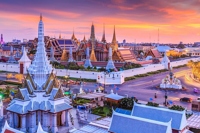Bangkok Three Temples and The City - Wat Traimit (Temple of the Golden Buddha): where the gold is the point