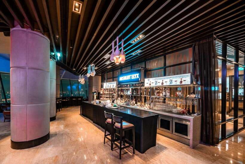 Bangkok: ThreeSixty Jazz Lounge at Millennium Hilton - What the 90 minutes typically feels like (and how to get the most out of it)