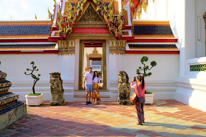 Bangkok Thrilling Tuk Tuk Tour (Private & All-Inclusive) - Wat Prayun near Memorial Bridge: calm temple contrast