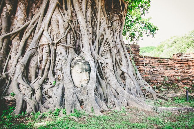 Bangkok to Ayutthaya Historical Park Tour with Lunch Cruise - Ayutthaya’s “dreaming spires” and why a day trip works