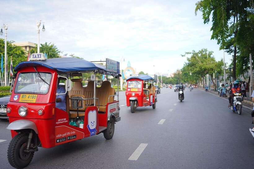 Bangkok: Tuk Tuk Day Pass App & Boat Chao Phraya River - A smart 1-day route you can actually follow