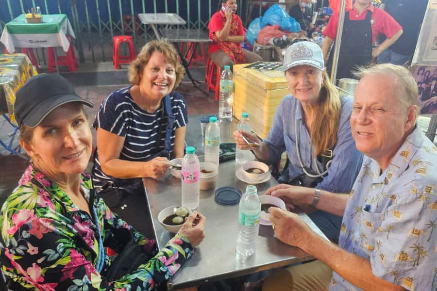 Bangkok Tuk Tuk Night Tour with Chinatown visit - Why a Bangkok tuk tuk night tour works so well