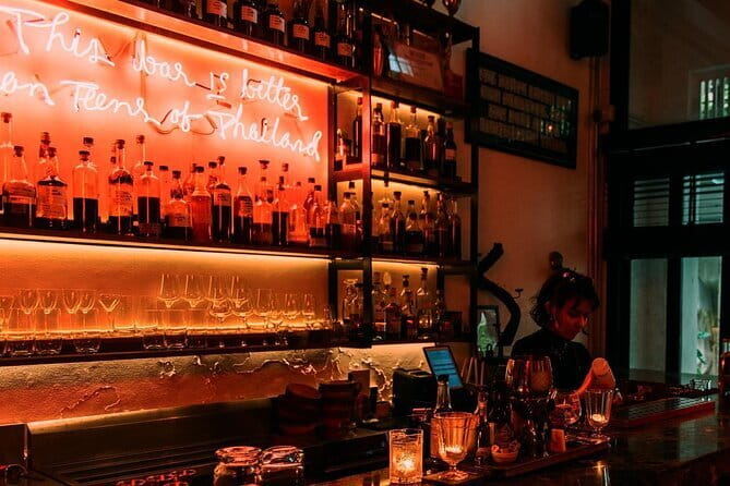 Bangkok Tuk Tuk Night Tour with food & drinks in Siam & Silom - The best parts: why this tour gets 4.9 stars