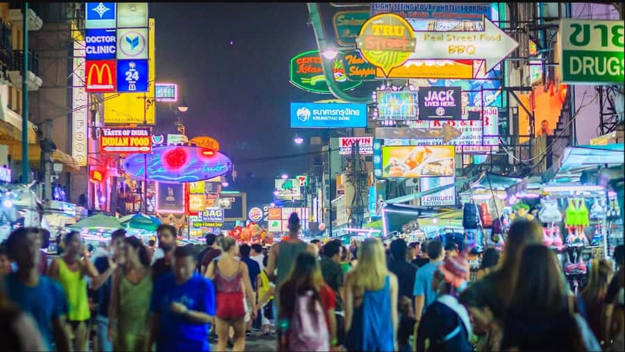 Bangkok: TUK TUK Tour Night Life Private with Hotel Pick Up - Key Things To Know Before You Go