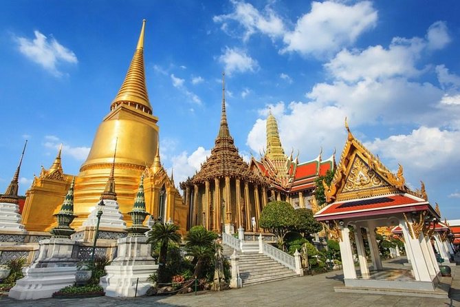 Bangkok Two Temple Tour: Wat Pho, Emerald Buddha & Grand Palace - Grand Palace: what 30 minutes is really for