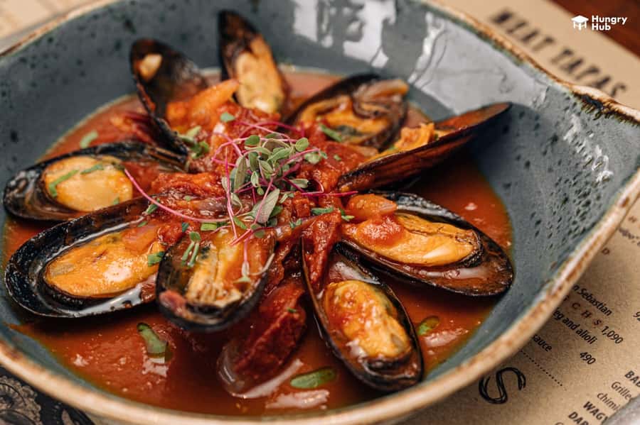 Bangkok: UNO MAS at Centara Grand Central World - Price and value: $125 per group up to 2, and what you’re really buying