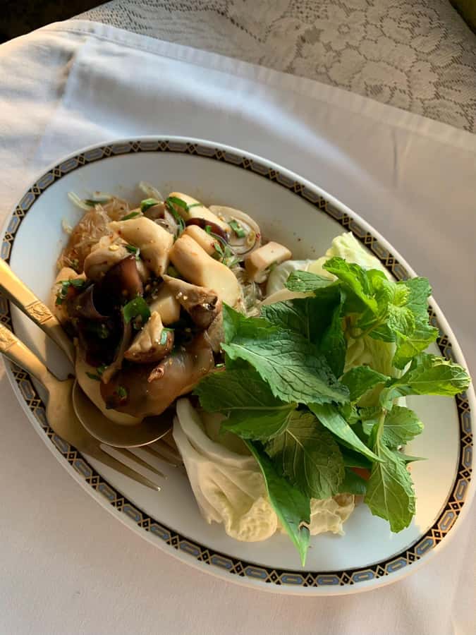 Bangkok: Vegetarian Food Tour with Tuk Tuk Ride - Why This 4-Hour Bangkok Route Works for Food Lovers
