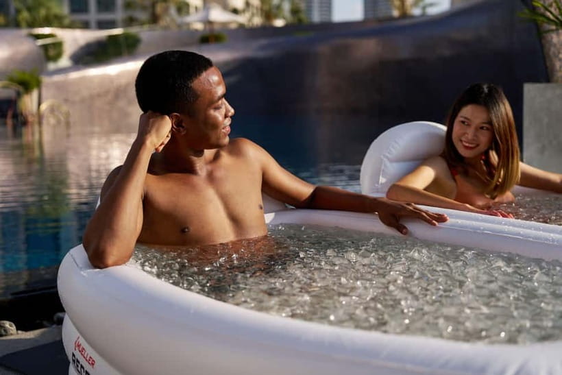 Bangkok: W Hotel Pool & Gym Experience - Spa Facilities and a 60-Minute Thai or Aromatherapy Massage