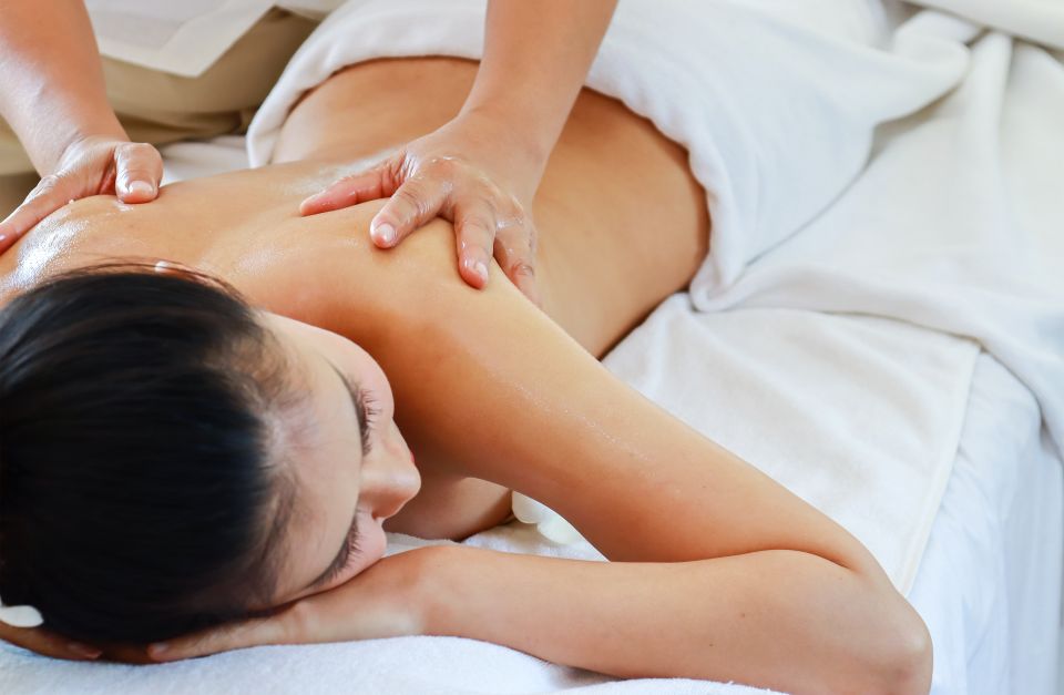 Bangkok: Wat Pho Thai Massage in Your Hotel Room - The Wat Pho Style Difference You’ll Feel in Your Flexibility
