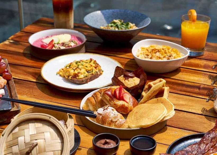 Bangkok: Weekend Breakfast Buffet at W Bangkok - Mimosas included: how to use free-flow without overdoing it