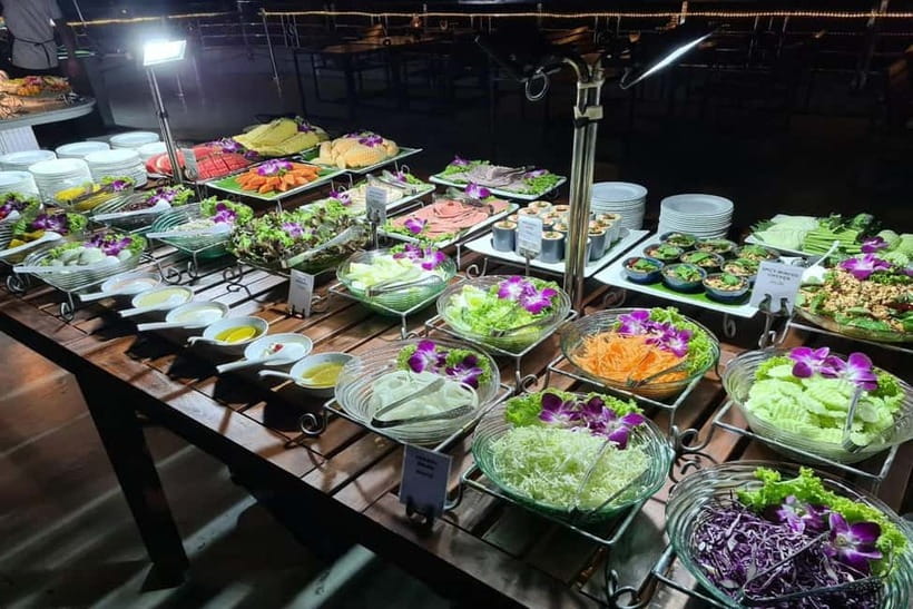 Bangkok: White Orchid Chao Phraya Cruise Free Flow Beer - Value check: is $38 worth it for the views, show, and buffet?