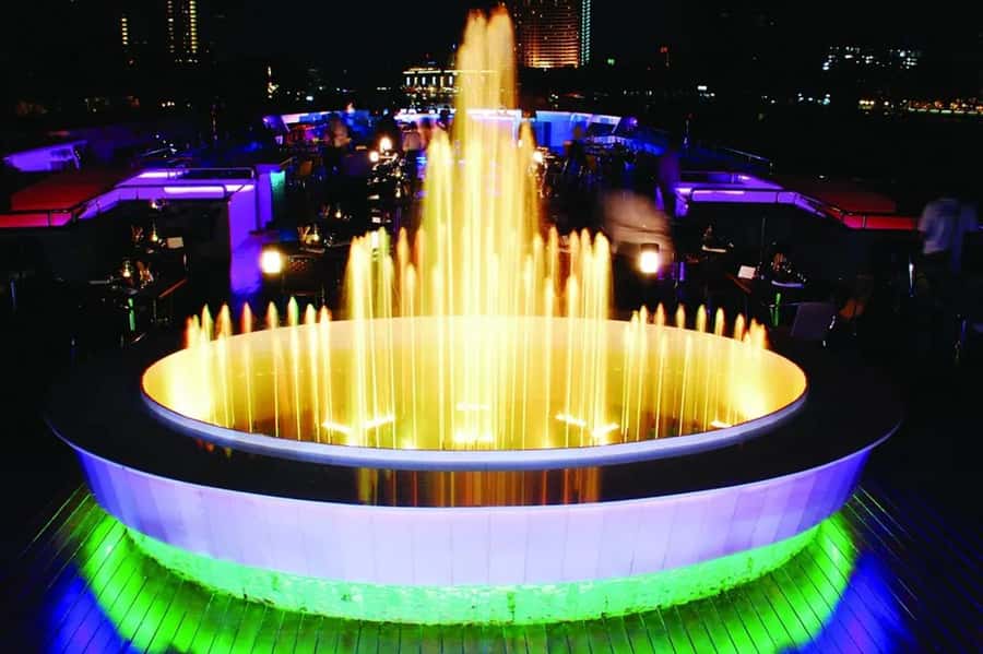 Bangkok: Wonderful Pearl Dinner Cruise and Live Performance - Who should book this cruise (and who might not need it)