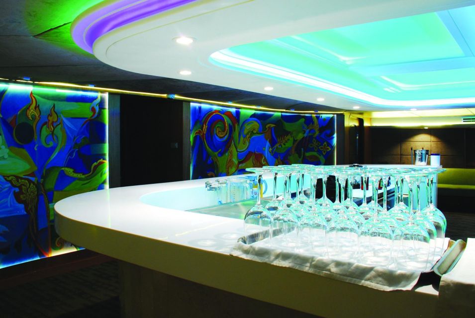 Bangkok: Wonderful Pearl Dinner Cruise at River City Pier - River City Pier: The Easy Meeting Point That Sets the Tone