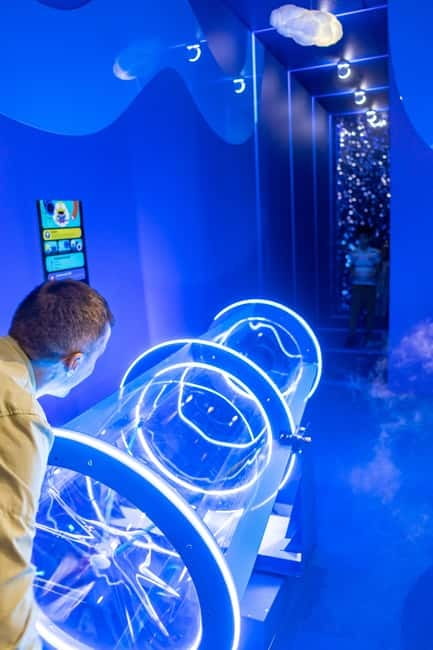 Bangkok: Wow Park Interactive Amusement & Science Park - The main route: Interactive exhibits that feel like a playground