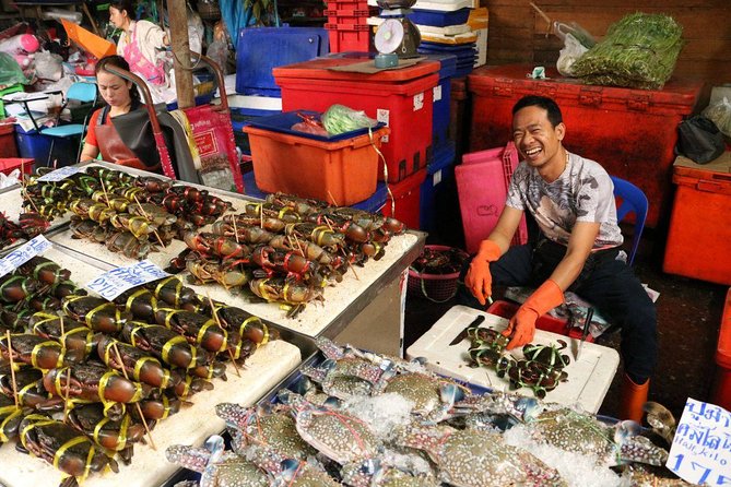 Bangkok's Green Lung Jungle Cycling Adventure Tour - Return to Khlong Toei: crossing back and getting to your hotel