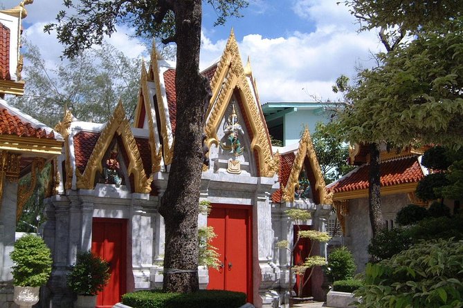 Bangkok’s Hidden Treasures Walking Tour - Golden Mount (Wat Saket): the hilltop viewpoint that also teaches you why