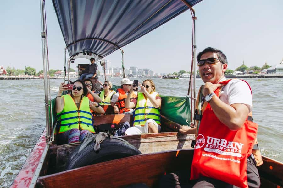 Bangkok's Highlights by Longtail Boat and on Foot - Key highlights at a glance