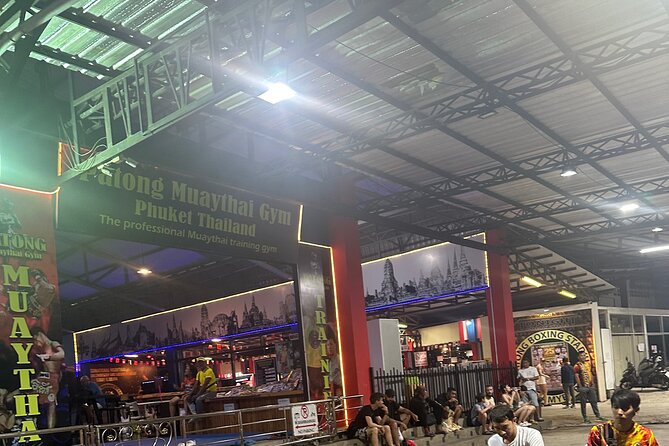 Bangla Boxing Staduim - Comfort notes: air-conditioned ride, drinks, and what to bring