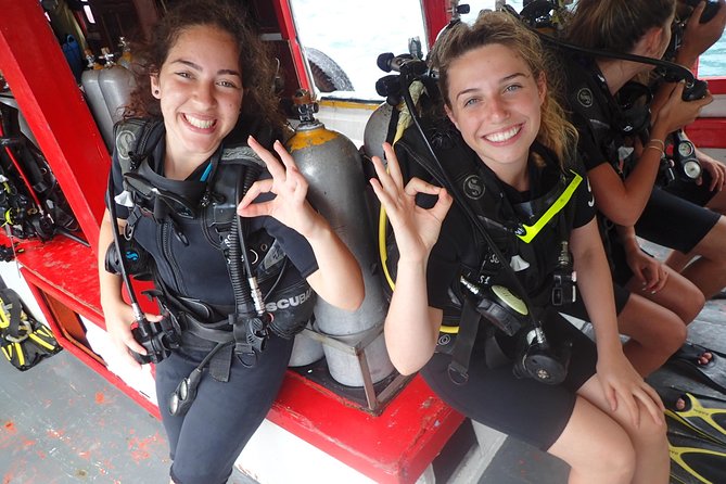 Become certified diver in 3 days - PADI Open Water Diver course on Koh Tao - Gear, comfort, and what you should plan to bring