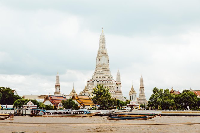 Best of Bangkok: Temples & Long-tail Boat Tour - Grand Palace: what you’ll notice inside the walls