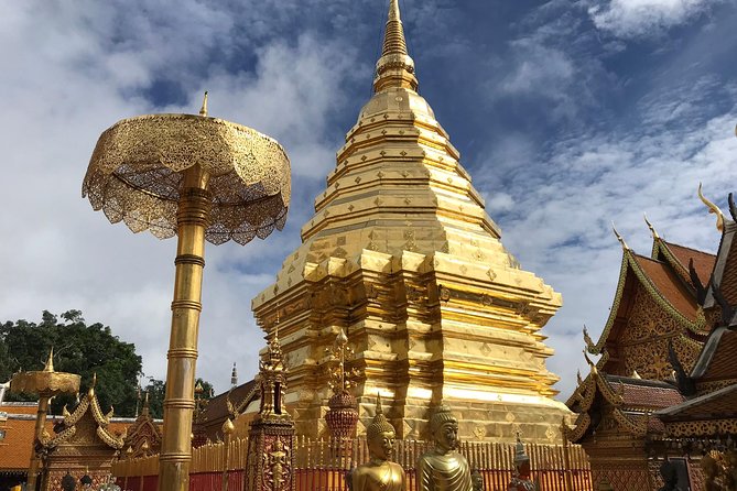 Best of Chiang Mai: Private Tour in a Day - Wat Phra That Doi Suthep: 306 steps, funicular option, and big views