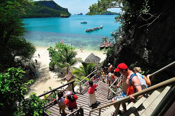 Beyond Angthong 42 Islands Premium Service Trip By Speedboat From Koh Samui - Kayaking, swimming, and white-sand downtime