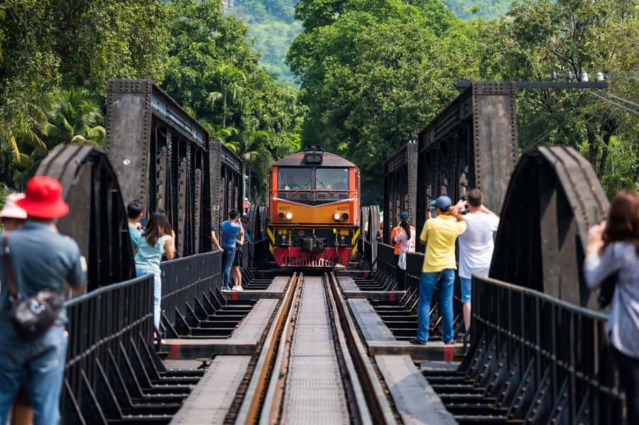 BKK : Private Tour River Kwai Bridge & Train to Krasae Cave - Kra Sae Cave at Tham Krasae: walking in, the Buddha image, and river views