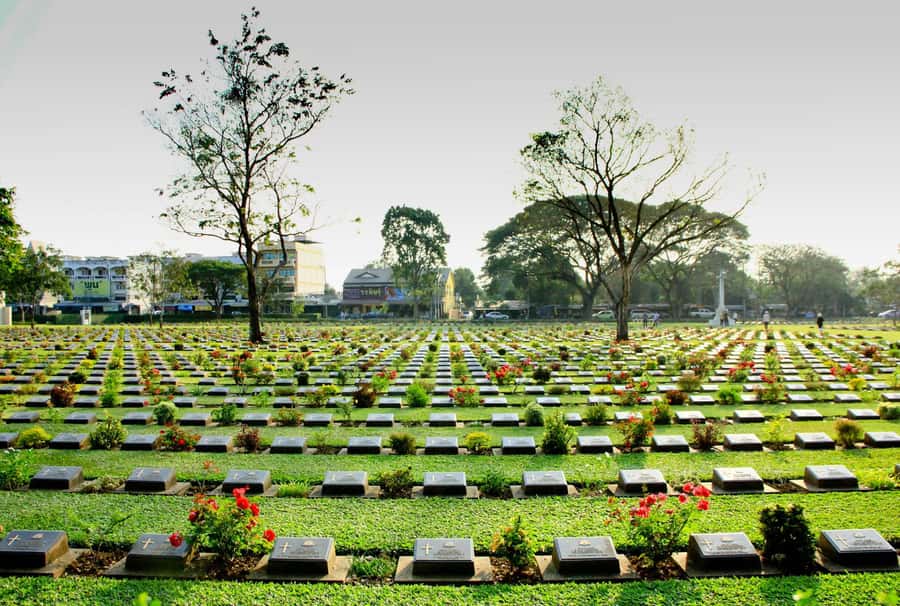 BKK : Private Tour River Kwai Bridge & Train to Krasae Cave - Lunch + WWII cemetery: a humane ending to a heavy story