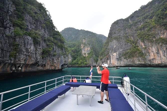 Blu Anda Catamaran to Phi Phi from Phuket - Food and snacks: what’s included and how it affects the day