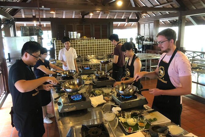 Blue Elephant Thai Cooking Class with Market Tour in Phuket - Who this Phuket class is best for