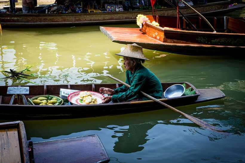 Boat Tour of Damnoen Saduak Floating Market - Should You Book It? My Practical Take