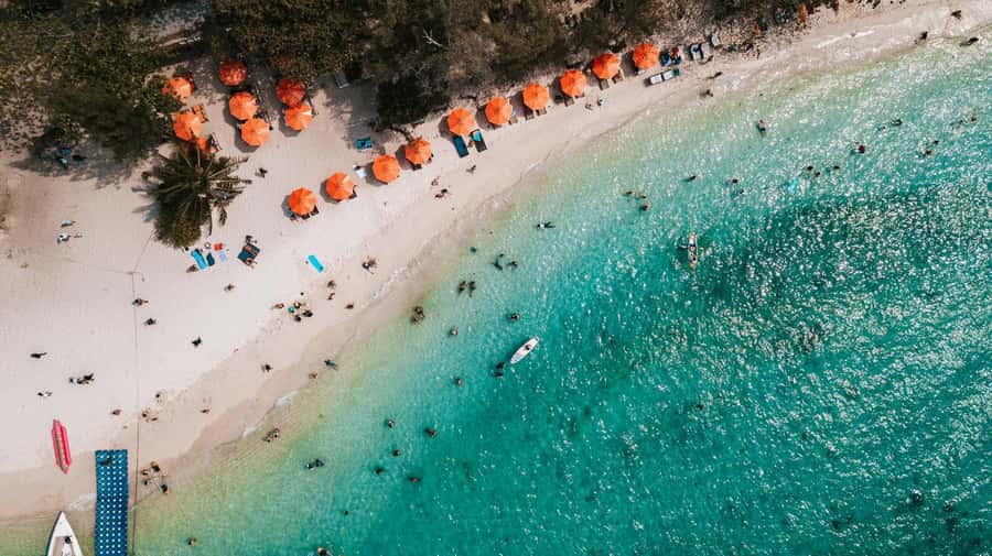 Chalong: Kahung Beach Day Trip by Speedboat & Lunch - Snorkeling point: the short speedboat hop and how to make it count
