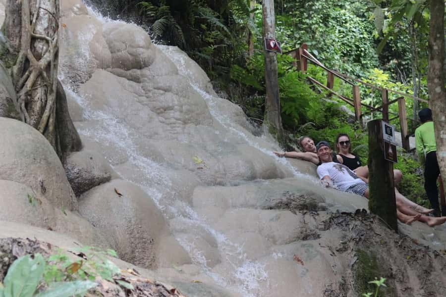 Chiang Dao Cave, Sticky Waterfall, Baan Den Temple Private - Hotel Pickup to Sticky Waterfall: How This 8-Hour Day Flows