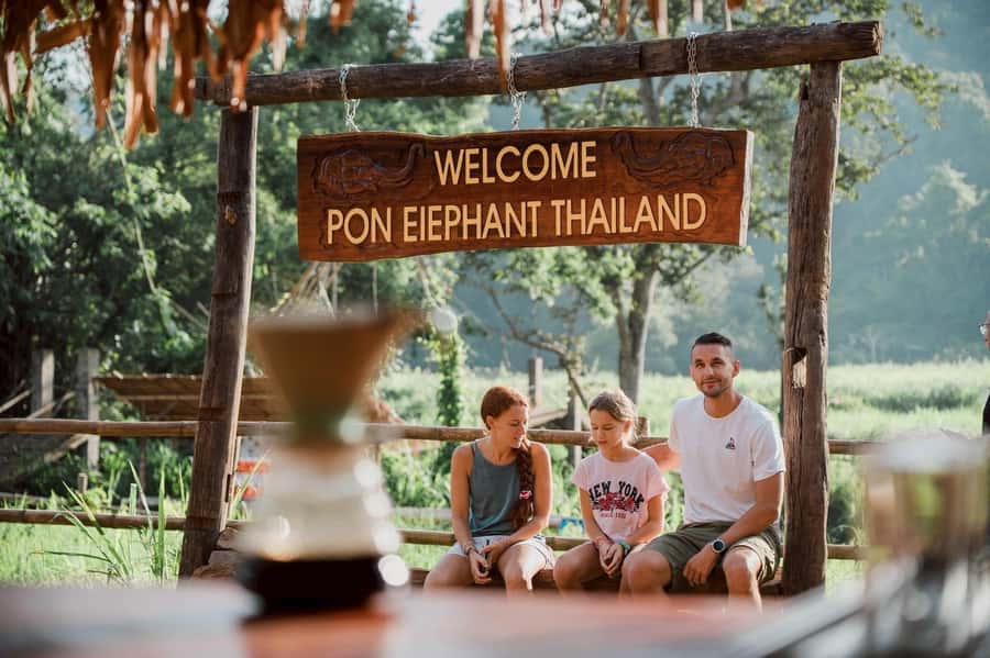 Chiang Mai 2-Day: Good Morning Elephant & Overnight Homestay - Bamboo Rafting on the Mae Wang River (40–50 Minutes)