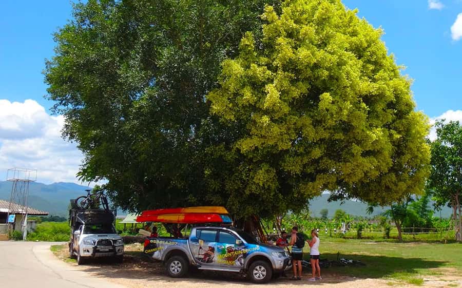 Chiang Mai: 25km Leisure Mountain Biking & Jungle Kayaking - Leisure Cycling Through Mae Ngat Valley: Rice Fields, Farmers, and a Pace You Can Enjoy