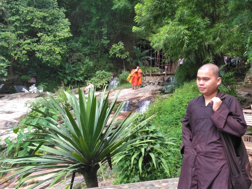 Chiang Mai: 7-Hour Doi Suthep National Park Summit Hiking - Getting back down: the truck ride and postcard panoramas