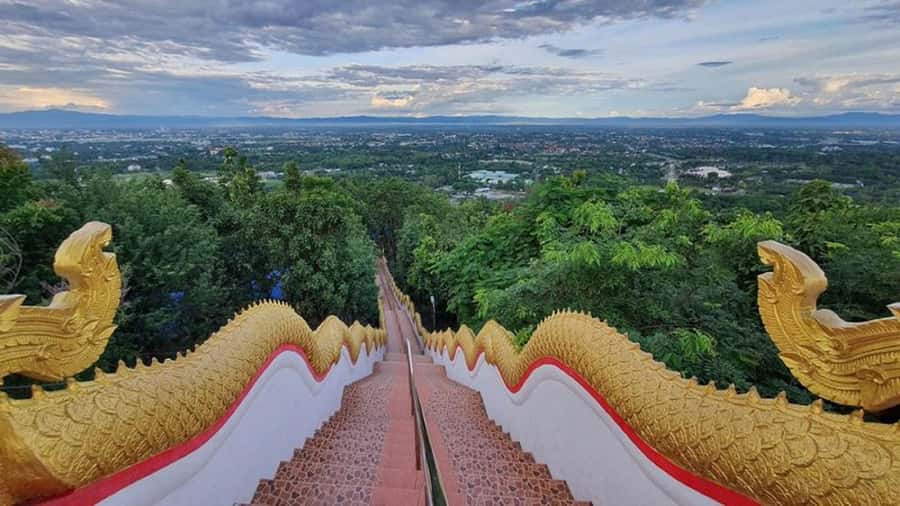 Chiang Mai: Bamboo Rafting and Wat Phra That Doi Kham - Timing, Weather, and Comfort Notes You Should Know