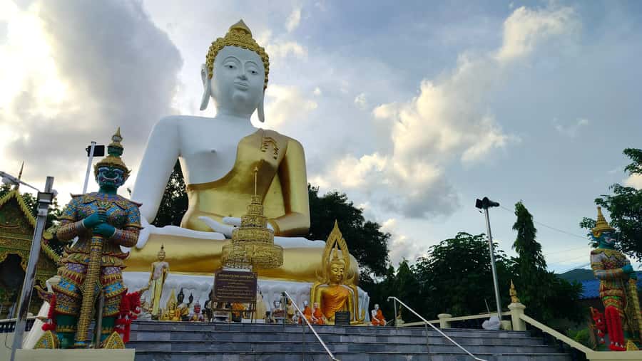 Chiang Mai: Bamboo Rafting and Wat Phra That Doi Kham - Bamboo Rafting at บ้านน้ำใส (MaeWang River House): The Start Point